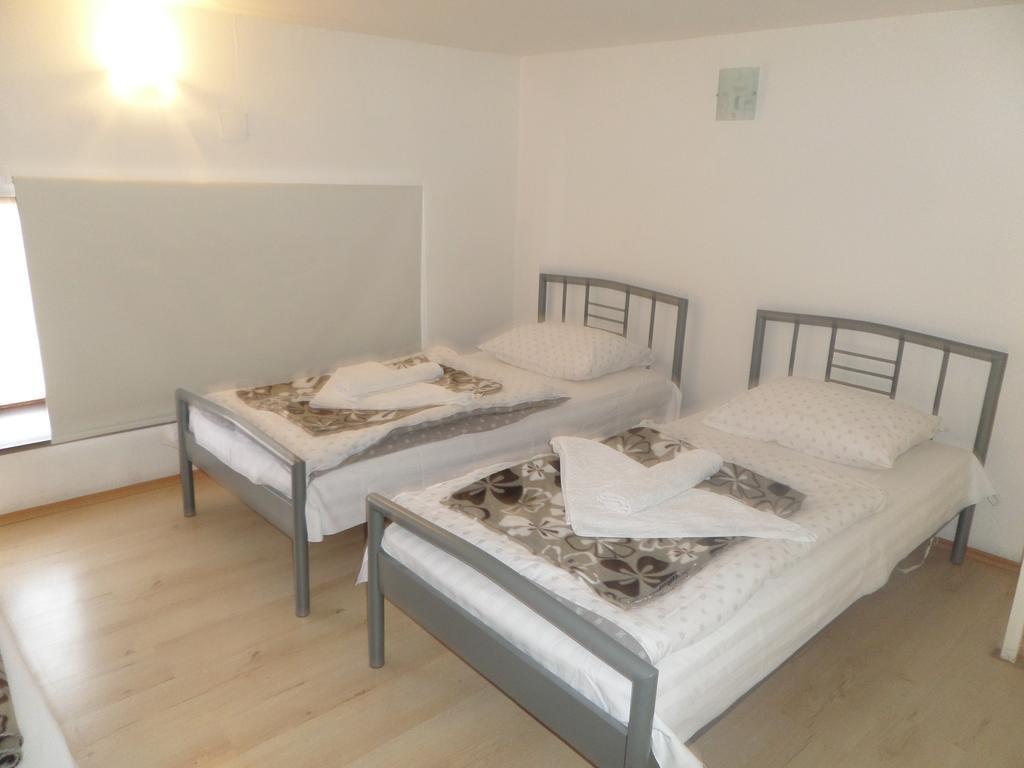 River Apartment Mostar Esterno foto